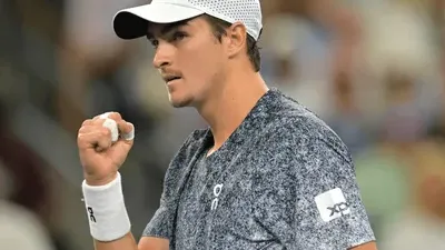 João Fonseca foca no saibro europeu para escalar ranking e mirar Roland Garros