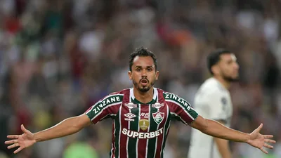 Fluminense explora inexperiência argentina para vencer no Maracanã pela primeira vez
