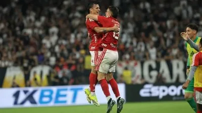 Corinthians e Botafogo sobem, mas Cruzeiro e Fluminense preocupam nas Copas