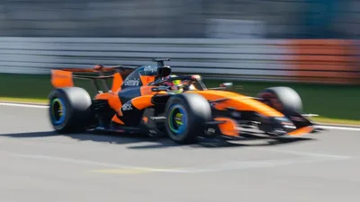 Mercedes e McLaren aceleram preparação para F1 em testes no Nürburgring