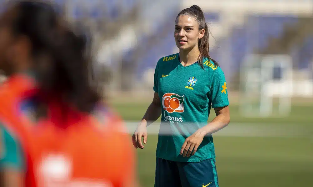 Giovana Queiroz desponta como nova referência ofensiva Três garotas do Sub-20 qu