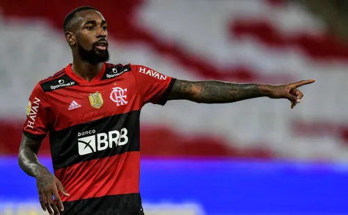 Cebolinha e Luiz Araújo disputam posição na ponta esquerda do Flamengo sob comando de Tite