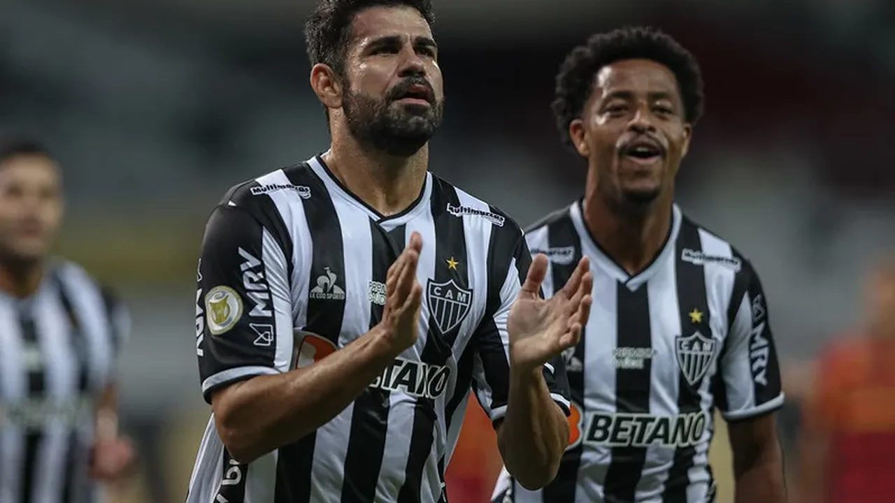 Robert Renan em ação defensiva pelo Vasco durante partida do Campeonato Brasileiro