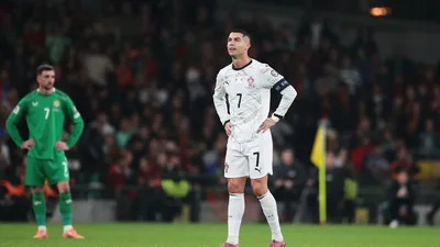 Cristiano Ronaldo vomita após jogo doente e relembra histórico de sacrifícios