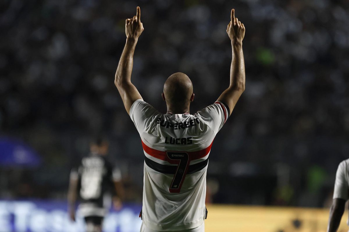 São Januário vira pesadelo para São Paulo em clássicos recentes