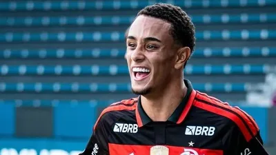 Ryan Roberto vale R$ 300 milhões e Flamengo enfrenta dilema financeiro decisivo