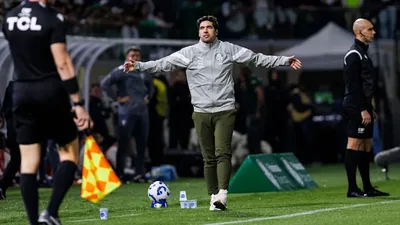 Abel Ferreira enfrenta processo disciplinar da CONMEBOL por declarações