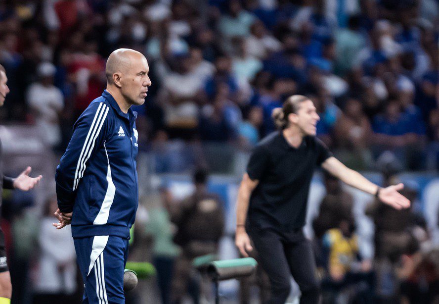 A filosofia do elenco com soluções Leonardo Jardim revoluciona gestão de el