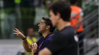 Abel Ferreira e Diniz no radar do Real Madrid para substituir Arbeloa