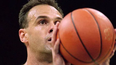 Oscar Schmidt deixa vazio no basquete que nenhum atleta consegue preencher