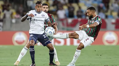 Rivadavia expõe fragilidades táticas e deixa Fluminense na lanterna