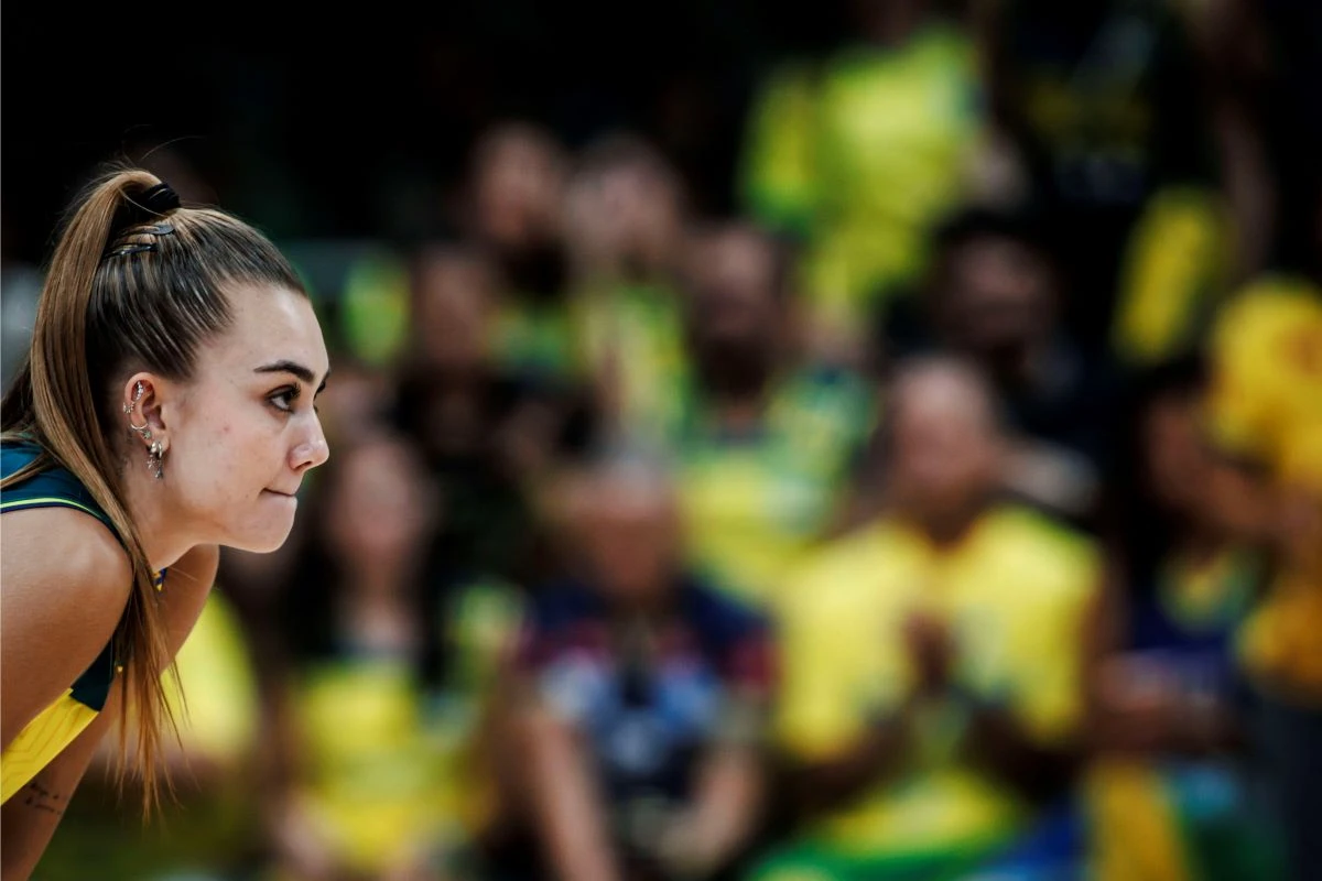 Eficiência ofensiva dispara nos momentos decisivos Helena Wenk explode em número