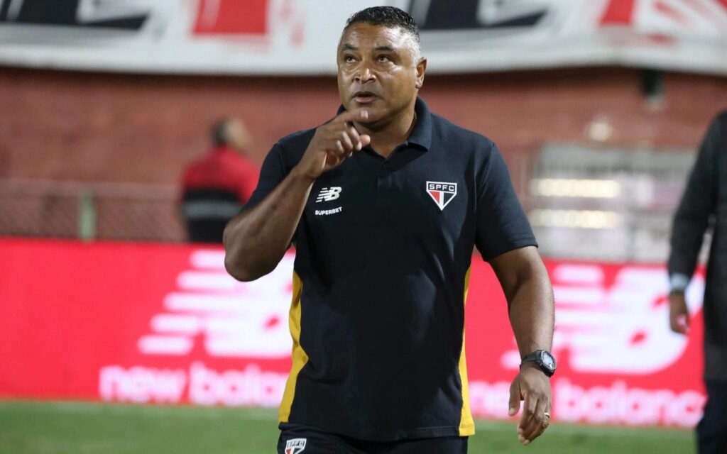São Paulo de Roger Machado pode explorar fragilidades Desfalques no Vasco expõem