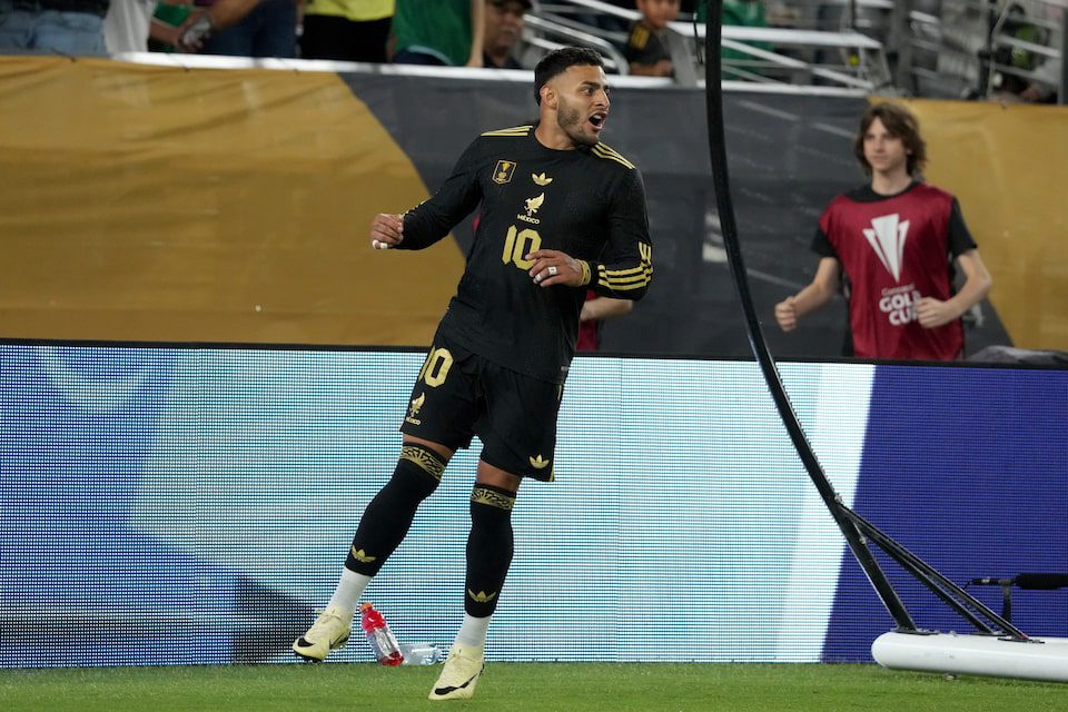 Os números que impressionam Calvert-Lewin é o carrasco do Liverpool