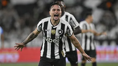 Artur renasce no São Paulo com empréstimo inteligente do Botafogo