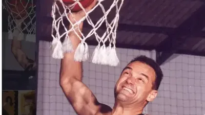 Mão Santa deixa legado técnico único no basquete brasileiro