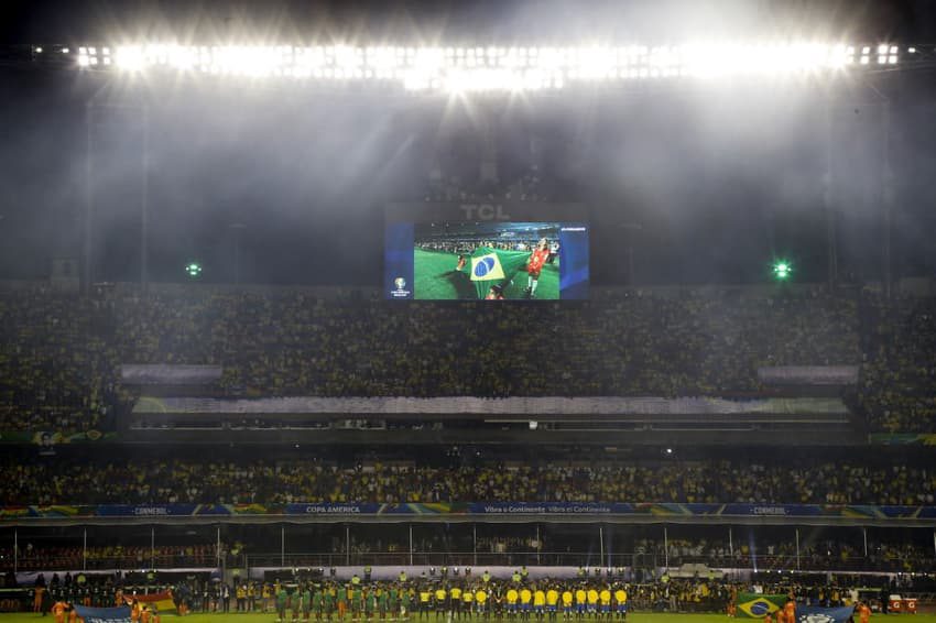 Panorama dos casos recentes no Brasil Casos de homofobia no futebol brasileiro
