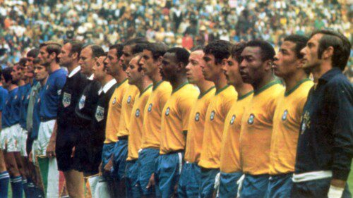 A admiração que cruzou continentes e gerações Jogadores brasileiros revelam insp