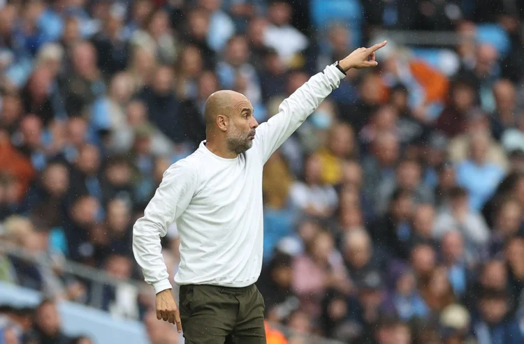 O aprendiz que desafia o mentor Guardiola enfrenta ex-pupilo Arteta em d