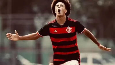 Flamengo gasta R$ 77 milhões em Carrascal mas aposta em promessa de 17 anos