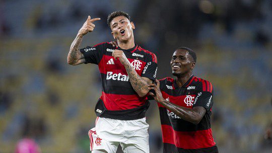 Carrascal custou mais que Paquetá em complexidade Flamengo gasta R$ 77 milhões e