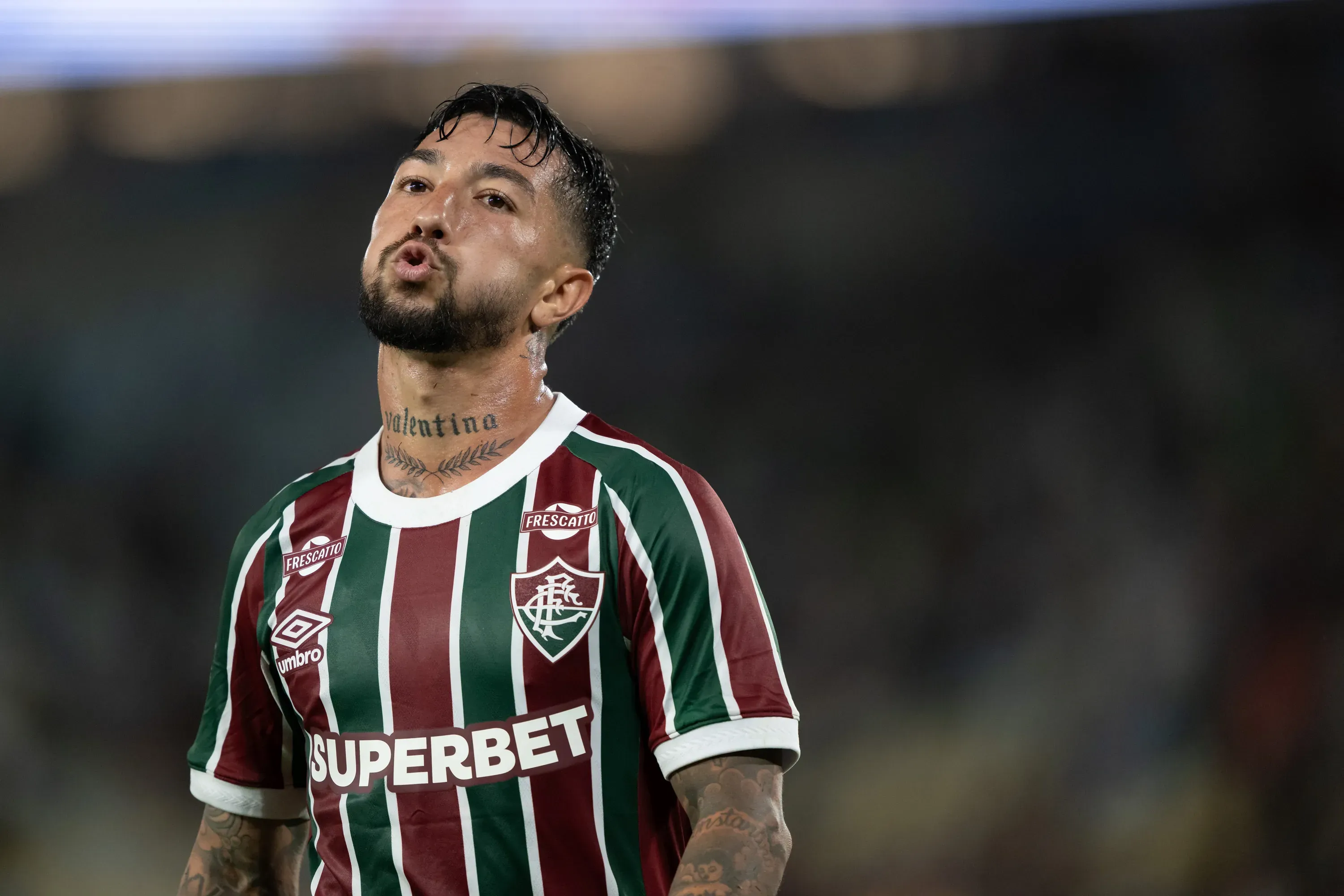 A solução tática de Zubeldía sem Acosta Zubeldía reforça meio-campo do Flu para