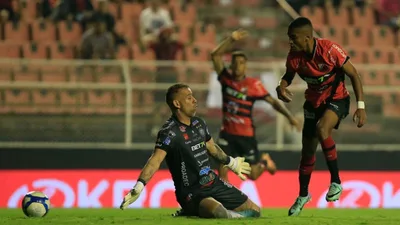 Vila Nova supera Operário PR por 2 a 1 no Onésio Brasileiro Alvarenga