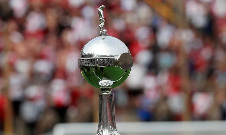 A sobrecarga do calendário internacional Libertadores gera vantagem competitiva