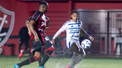 Vitória e Corinthians empatam sem gols no Barradão pela 12ª rodada
