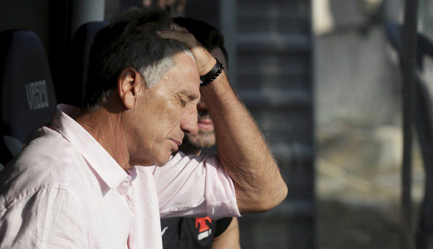 Liderança técnica e emocional no vestiário Vasco supera vaias da torcida e vira