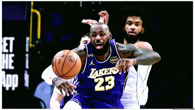 LeBron quebra recordes mesmo aos 40 anos e supera média dos playoffs em marcos