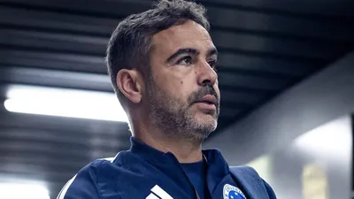Artur Jorge pede paciência ao Cruzeiro, mas quantas temporadas levará a reconstrução