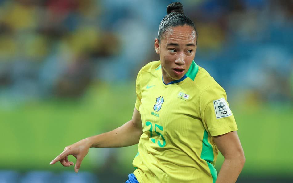 Da reserva à protagonista em três jogos Aline Gomes marca primeiro gol e conquis