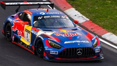 Falha no splitter tira Verstappen da liderança em Nürburgring