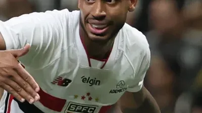 Lucho Acosta expõe dependência do Fluminense com números alarmantes