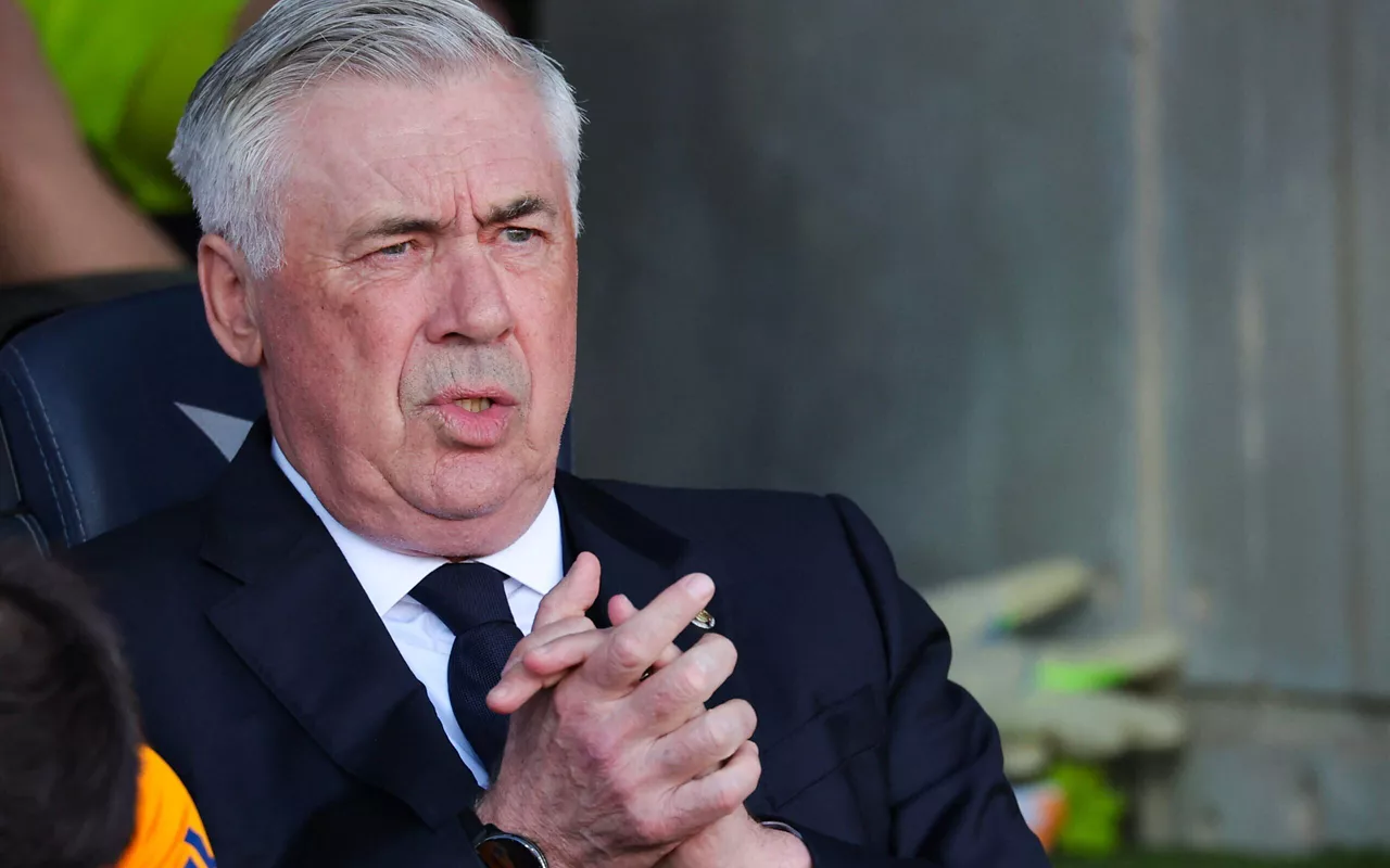 Critérios técnicos além dos números tradicionais Ancelotti avalia Neymar com lup