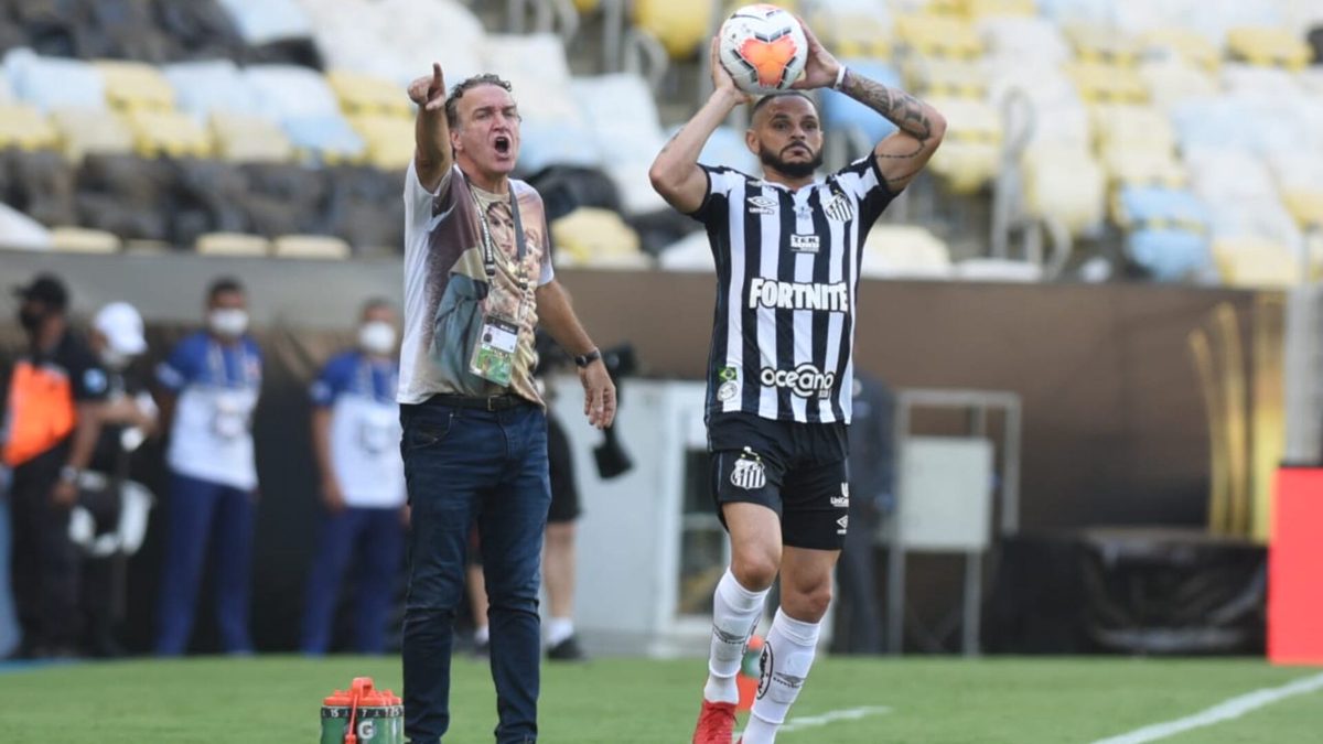 Santos busca recuperar protagonismo histórico Base do Corinthians supera Santos
