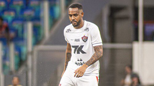 A anatomia de uma defesa em colapso Atlético-MG sofre dez gols de bola parad