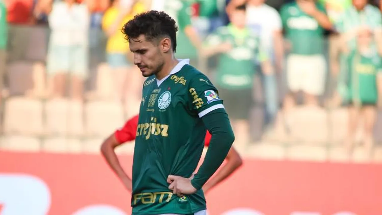 Gustavo Gómez comemora gol do Palmeiras contra o Athletico Paranaense no Allianz Parque