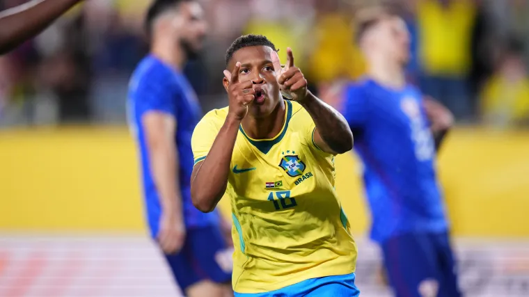 Números de Danilo justificam a valorização Danilo vale 30 milhões de euros? Anál