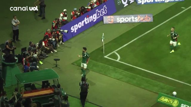 Números que explicam o colapso As mexidas que custaram a vitória do São