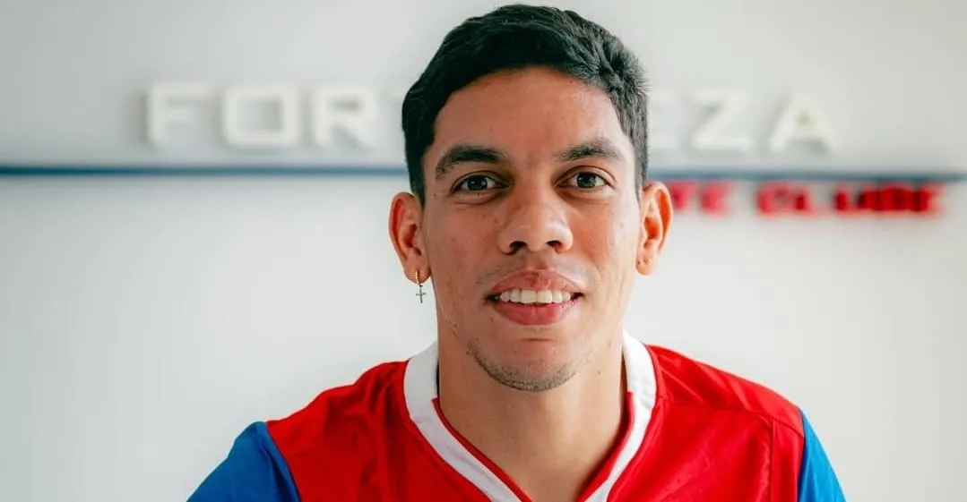 Investimento pesado na reconstrução do elenco Fortaleza assume vice-liderança e