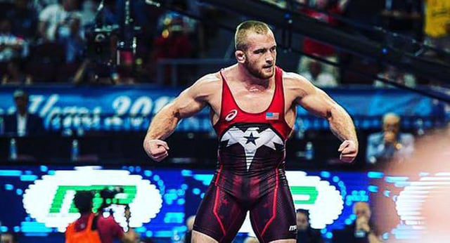 Kyle Snyder lidera candidatos com experiência no octógono Chimaev oferece R$ 1 m