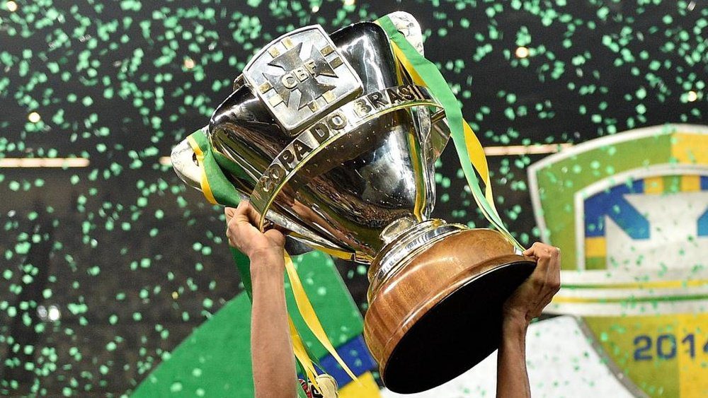 Gol fora de casa como fator decisivo Copa do Brasil privilegia grandes clubes