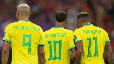 Neymar e Endrick disputam vaga na Copa com números contrastantes