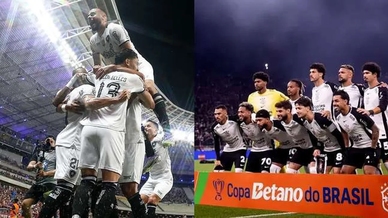 Jogadores do Cruzeiro em aquecimento antes de partida da Copa do Brasil no estádio