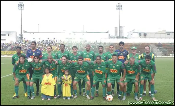 Ascensão meteórica pelas categorias de base Pietro Grecco representa a nova gera