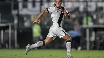 Spinelli ganha vaga de David no ataque do Vasco contra Paysandu