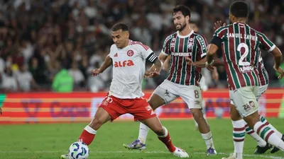 Luciano assume culpa dos jogadores e protege Roger Machado da pressão da torcida
