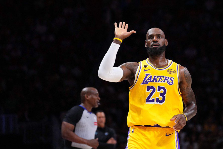 O fenômeno da longevidade atlética como ativo econômico LeBron James aos 41 anos